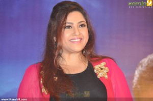 meena-latest-stills-00276
