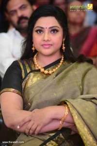 meena-stills-00710