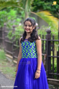 baby-meenakshi-latest-pictures-889-00141