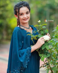 meenakshi-anoop-new-photos-2022-014