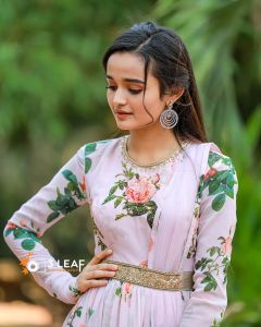 meenakshi-anoop-new-photos-2022-017