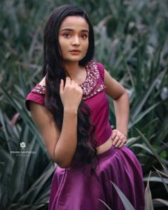 meenakshi-anoop-photoshoot-008