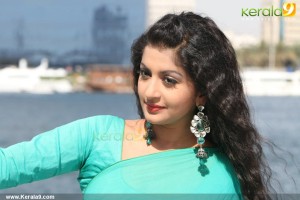 428meera_jasmine_new_stills_47