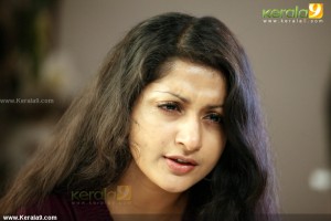 4855meera_jasmine_stills_58-003