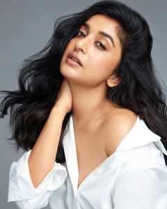 Meera-Jasmine-latest-photoshoot