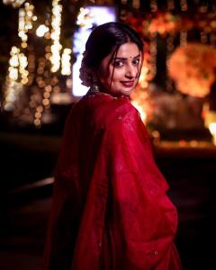 meera-jasmine-christmas-2023-photos-004