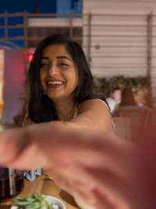 meera-jasmine-in-wine-red-short-frock-dress-photos