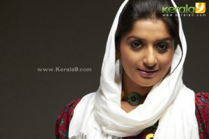 meera_jasmine_new_photos-00198