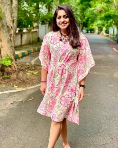 1_meera-nandan-latest-images