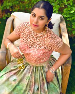 actress Meera Nandan new photoshoot pics-001