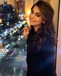 actress-meera-nandan-in-black-dress-latest-photos-002