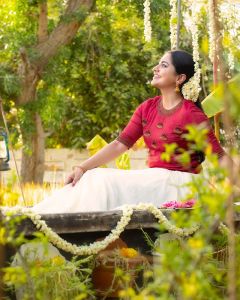 actress meera nandan new onam photos-001