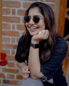 meera-nandan-in-black-top-photos-003