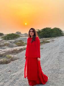 meera-nandan-in-red-outfit-photos-003
