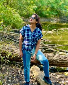 meera-nandan-multi-color-jeans-photos-002