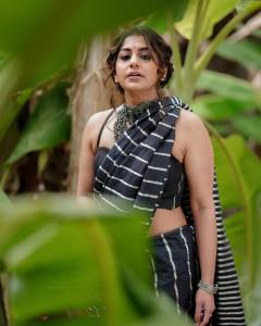 meera-nandan-new-photos-shoot-images-011