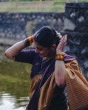 meera-nandan-in-violet-and-check-kanchipuram-saree-photos-001