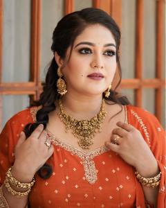 meghana-latest-picture-after-weight-gain-007