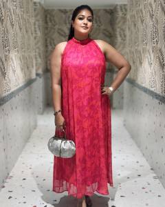 meghana-latest-picture-after-weight-gain-015