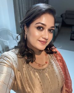meghana-latest-picture-after-weight-gain-017