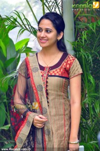 actress-mia-george-images46