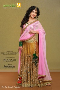 malayalam-actress-mia-latest-photos-092399