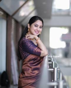 mia-george-in-pattu-saree-003