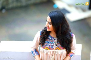 mia-george-latest-images-440-00145