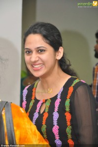 mia-george-latest-stills44-00551