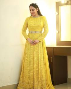 miya-actress-in-beautiful-look-in-lehanga-001