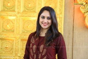 miya-george-latest-images-09412-1446