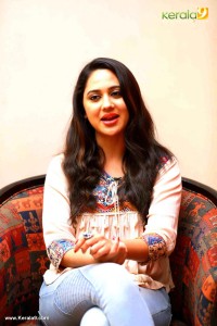 miya-george-pictures-331-00247