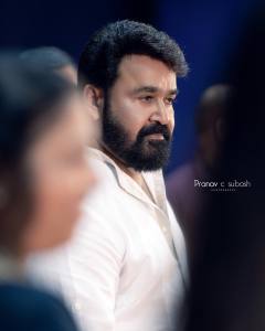 mohanlal-in-white-shirt-006