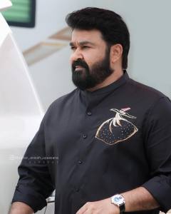 mohanlal-in-white-shirt-010
