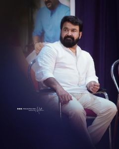 mohanlal-in-white-shirt