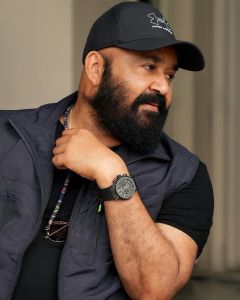 mohanlal-new-photos-from-bigg-boss203-012