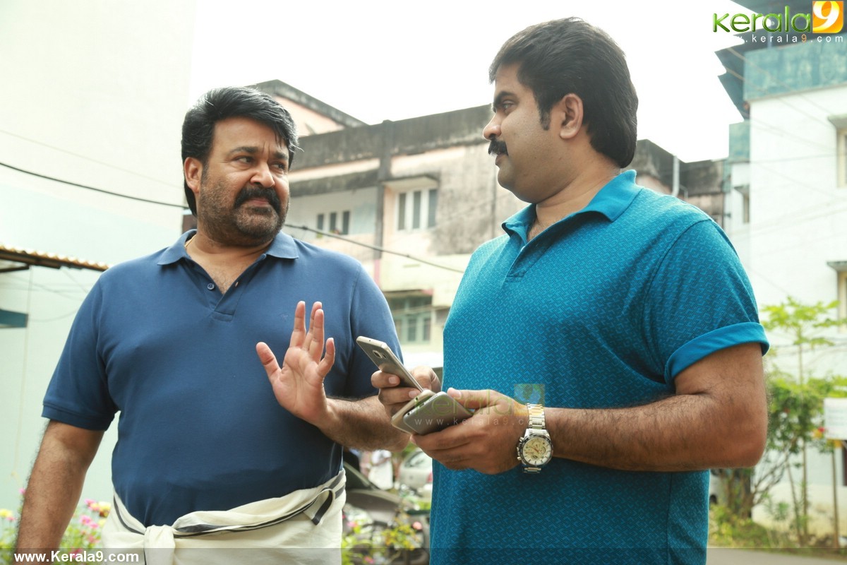 mohanlal-latest-pictures-300-00116