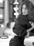 mrunal-thakur-black-and-white-photos-001