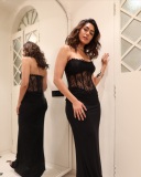 mrunal-thakur-in-dating-outfit-ideas-photos-020