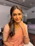 mrunal-thakur-latest-images-019