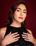 mrunal-thakur-latest-pictures-021