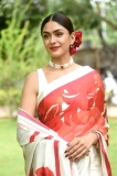 Sita Ramam Actress Mrunal Thakur Saree Photos