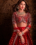 Actress-Mrunal-Thakur-photos