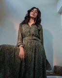 Actress-Mrunal-Thakur-pictures-011