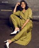 Actress-Mrunal-Thakur-pictures-013
