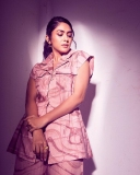 mrunal-thakur-images-001