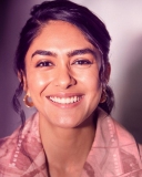 mrunal-thakur-images-002
