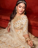 mrunal-thakur-in-bridal-lehenga-look-002