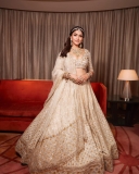 mrunal-thakur-in-bridal-lehenga-look-003