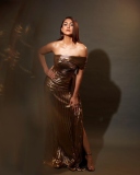 mrunal-thakur-in-golden-color-gown-photos-001